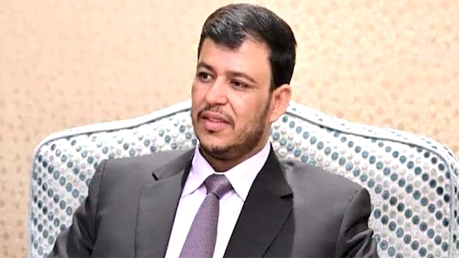 د. عبدالله العليمي باوزير يعزي بوفاة الشيخ أبوبكر عمر بازرعة